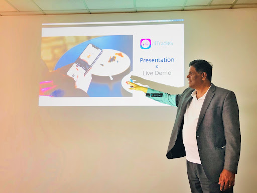 Logan at a i4Tradies Demo presentation